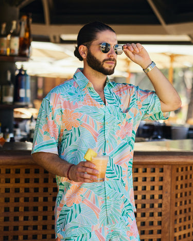 Kenny Flowers mens hawaii short sleeve button down hawaiian shirt