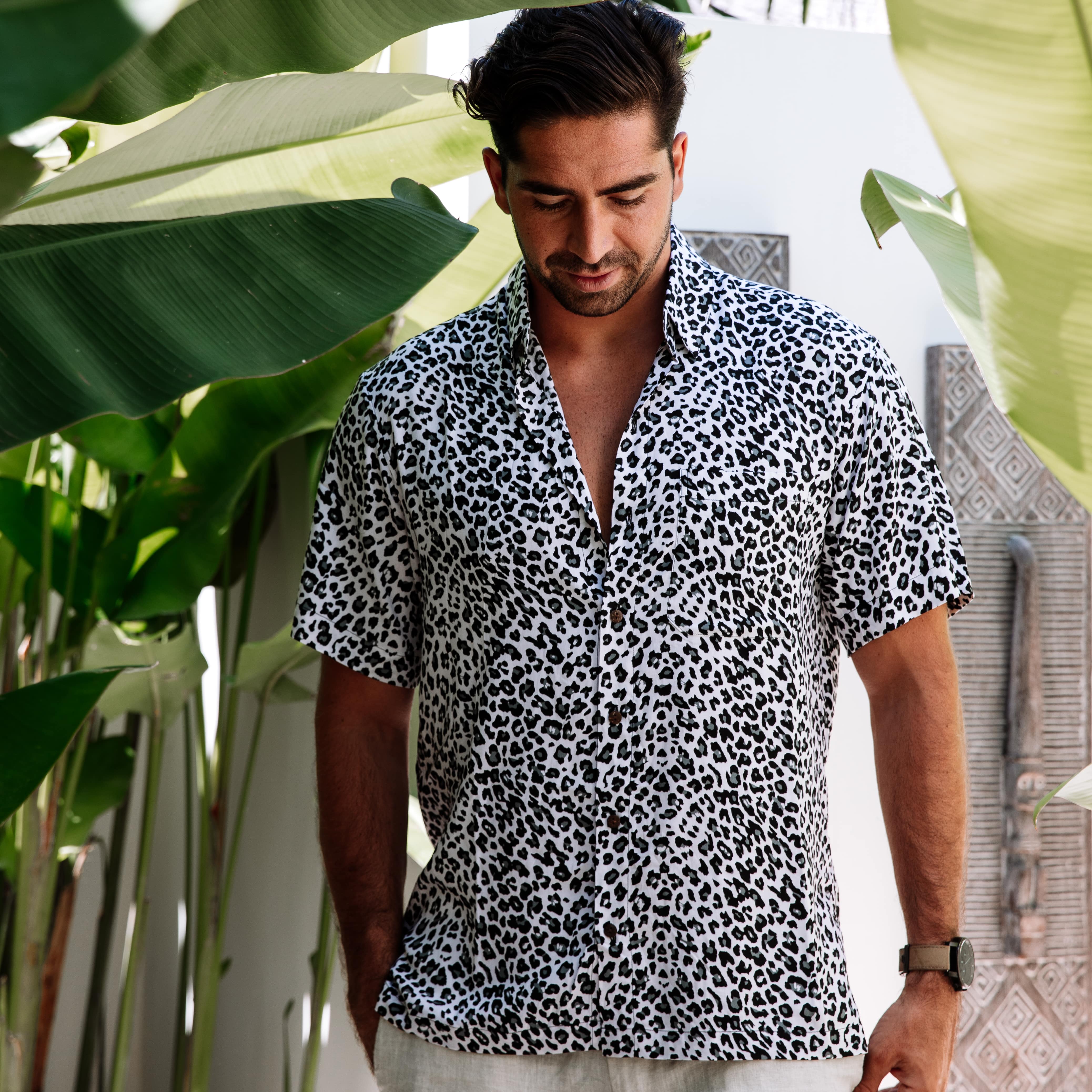 leopard dress shirt for mens Men's Leopard Vintage Long Sleeve Button Up Dress Shirt Atlanl